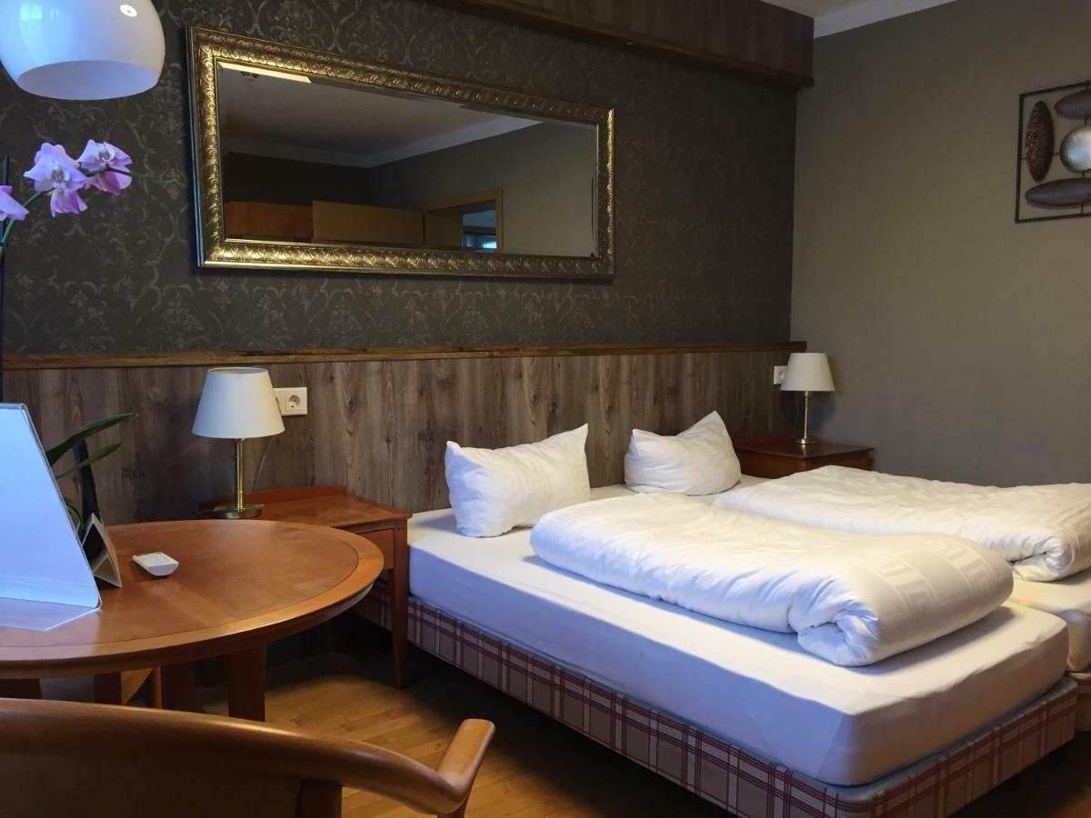 Hotel Am Rossberg Altenahr Eksteriør billede