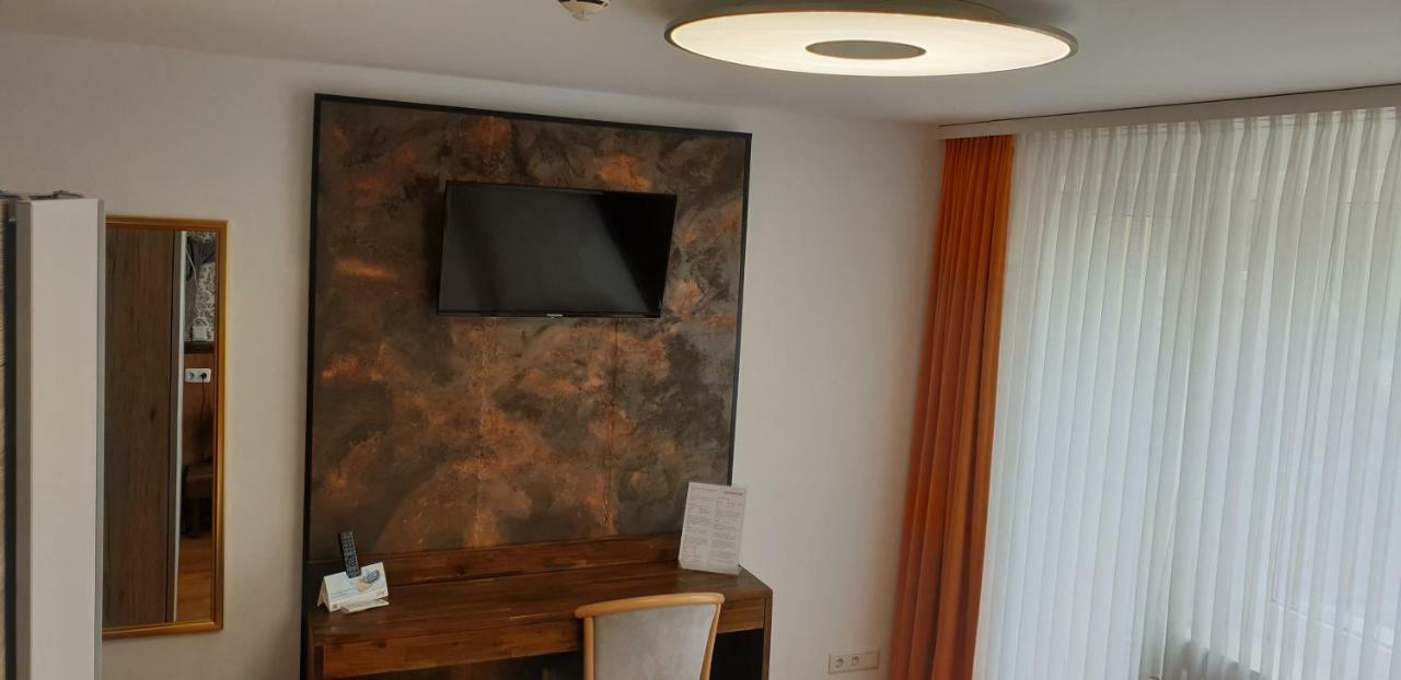 Hotel Am Rossberg Altenahr Eksteriør billede